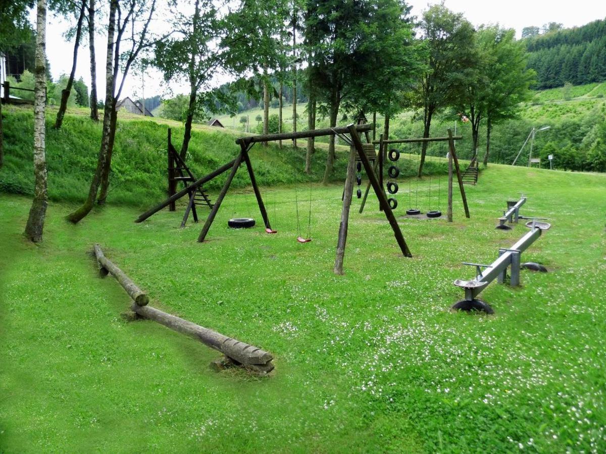 Holiday Park- Biberbau Schmallenberg Exterior foto